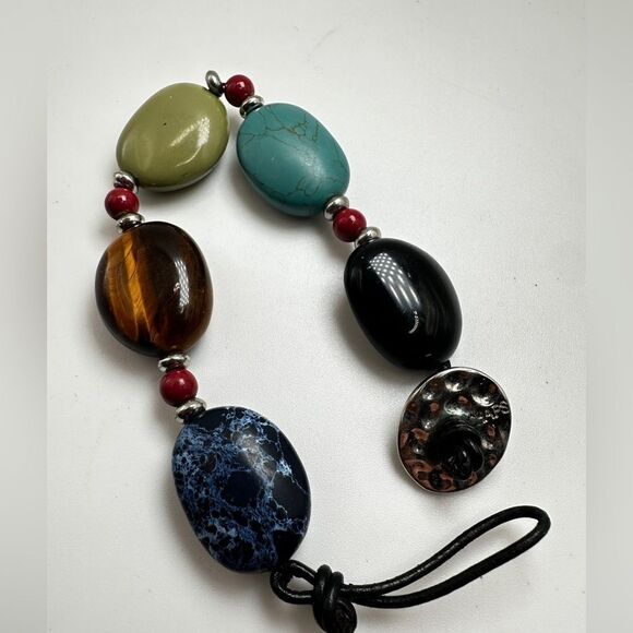 SALE! Chaps stone and faux stone and beaded bracelet with button toggle clasp! - Picture 10 of 10